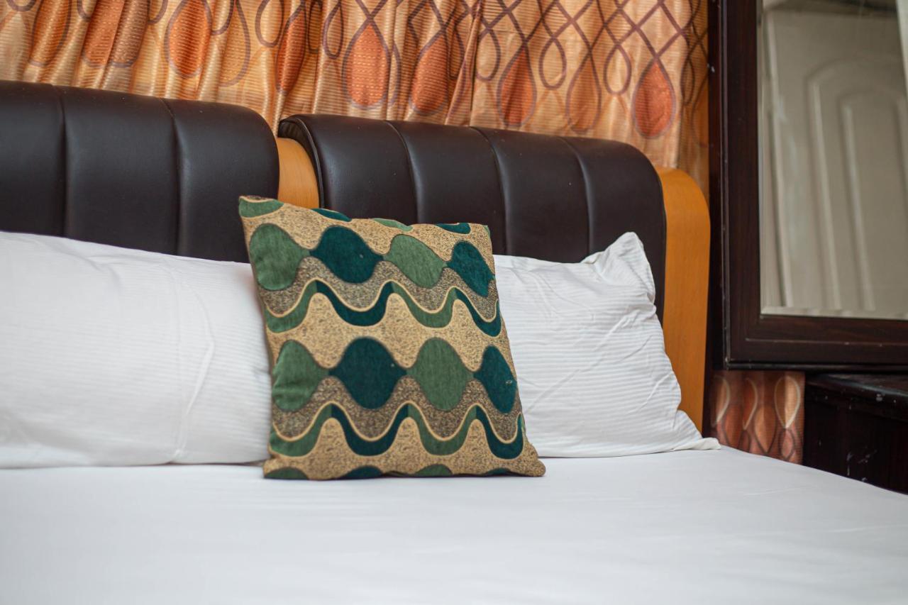 T'S Place Adenta Ngoại thất bức ảnh