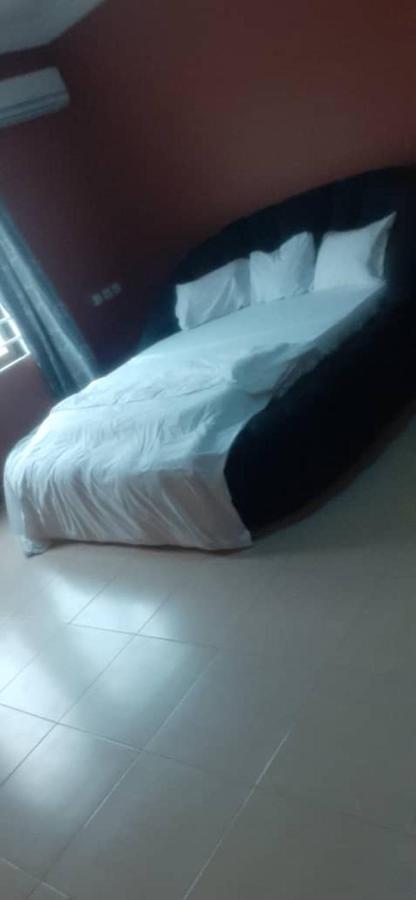 T'S Place Adenta Ngoại thất bức ảnh