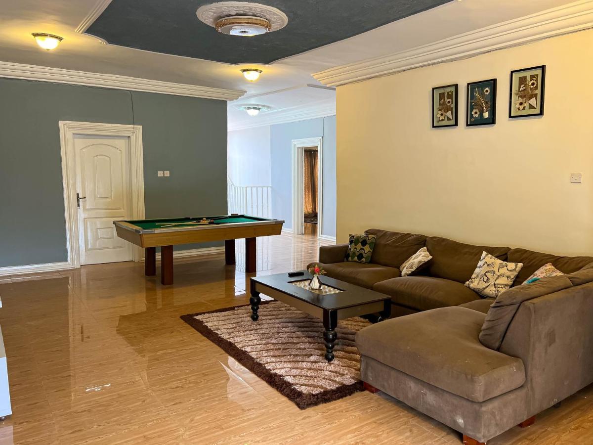 T'S Place Adenta Ngoại thất bức ảnh
