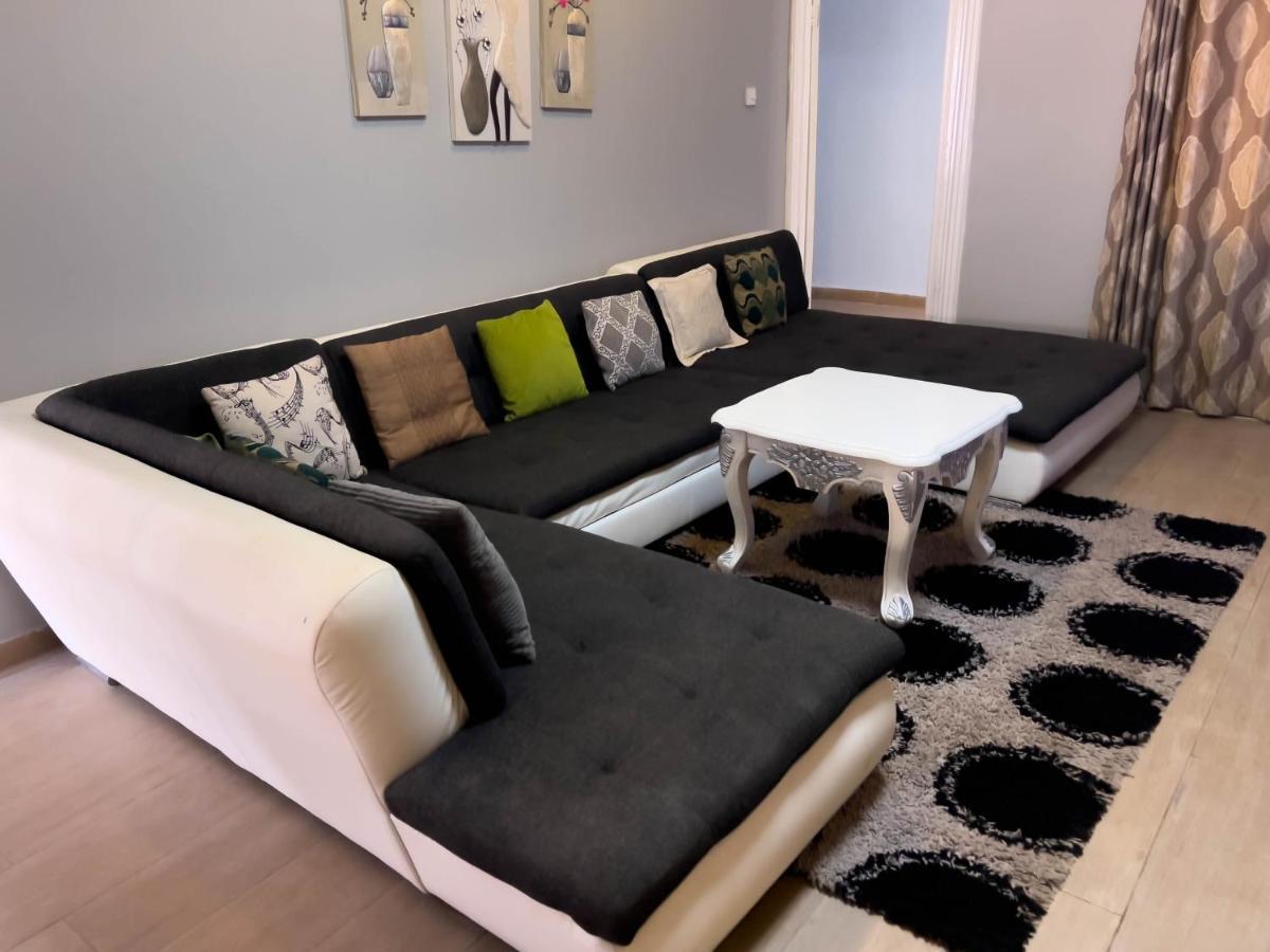 T'S Place Adenta Ngoại thất bức ảnh